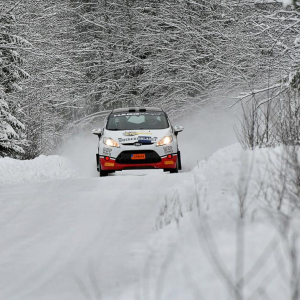 H&auml;gg Motorsport tr&auml;nar/testar i Rissna ca 5 mil S/O om &Ouml;stersund, inf&ouml;r vinters&auml;songen.